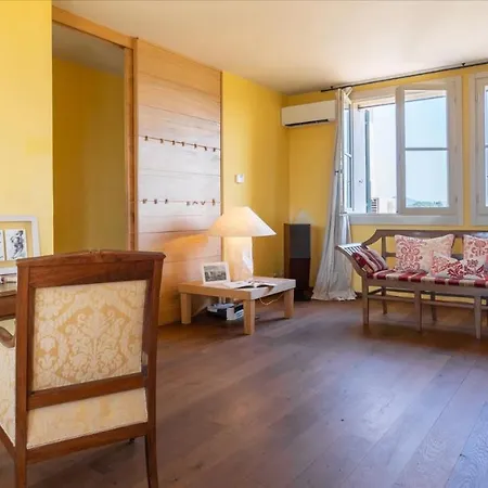 Casa Del Vento 10, Emma 毕博纳