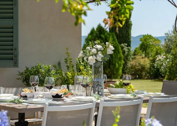 Casa Del Vento 10, Emma Villa Bibbona