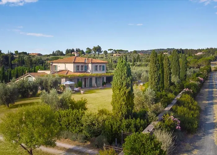 Casa Del Vento 10, Emma Villa *