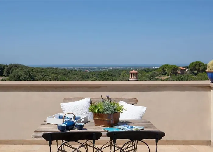 Villa Casa Del Vento 10, Emma Bibbona